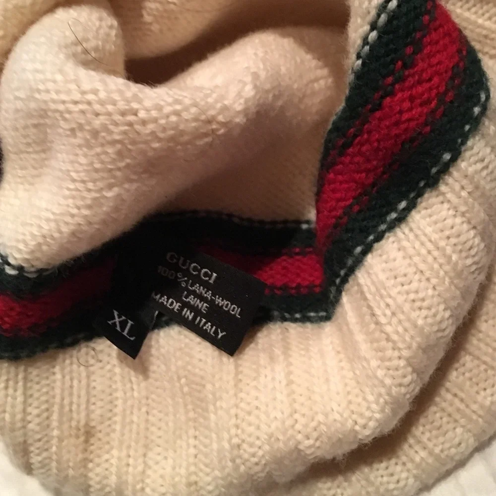 Gucci Beanie & gloves - Picture 2 of 3